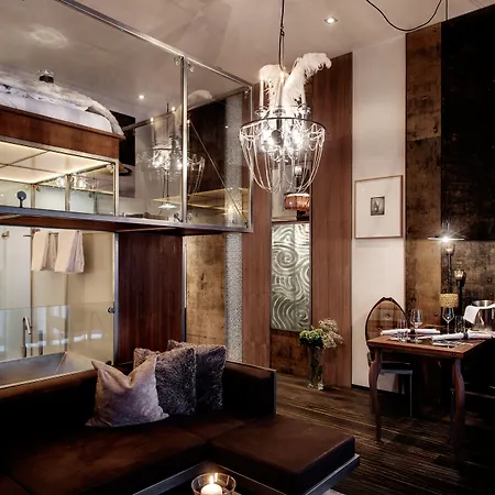 Backstage Boutique Hotell