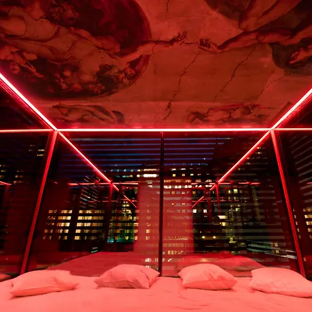 Backstage Boutique Hotell 4*