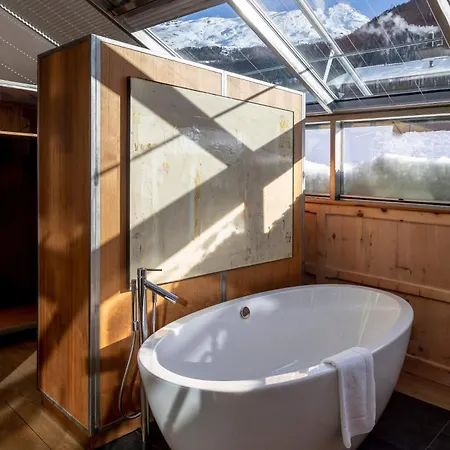 Backstage Boutique Hotel 4*