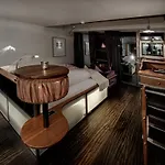 Backstage Boutique Hotell