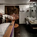Hotell Backstage Boutique 4*