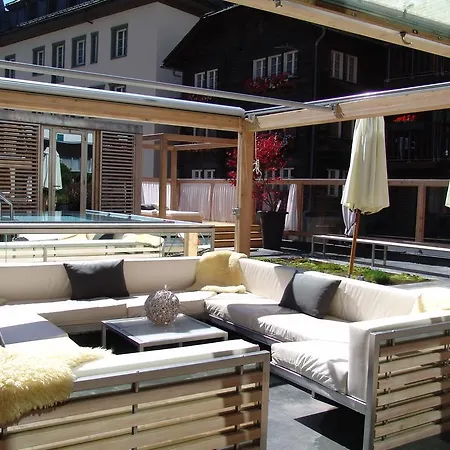 Backstage Boutique Zermatt