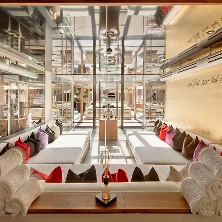 Hotel Backstage Boutique 4*